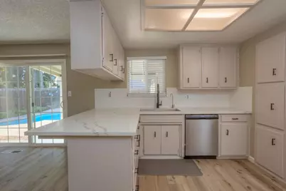 2300 E Hawkeye Avenue, Turlock, CA 95380 - Photo 11