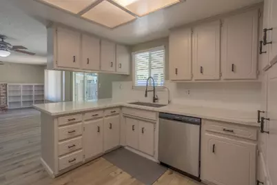 2300 E Hawkeye Avenue, Turlock, CA 95380 - Photo 13