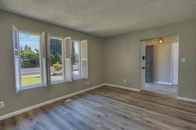 2300 E Hawkeye Avenue, Turlock, CA 95380 - Photo 7