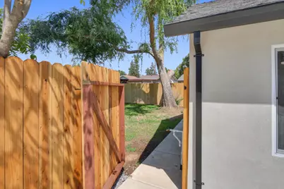 7705 Pine Drive, Citrus Heights, CA 95610 - Photo 61