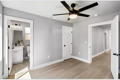 7705 Pine Drive, Citrus Heights, CA 95610 - Photo 17