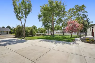 7705 Pine Drive, Citrus Heights, CA 95610 - Photo 65
