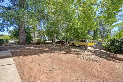 814 Comstock Drive, Folsom, CA 95630 - Photo 5