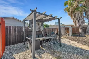 1335 Morning Dew Pl, Stockton, CA 95210 - Photo 31