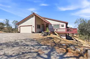 39874 Lilley Mountain Dr, Coarsegold, CA 93614 - Photo 3