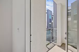 1804 Loft Walk, Sacramento, CA 95816 - Photo 29