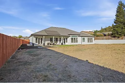 10221 Savannah Court, Oakdale, CA 95361 - Photo 45