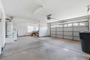 9274 Roxheim Ct, Sacramento, CA 95829 - Photo 27