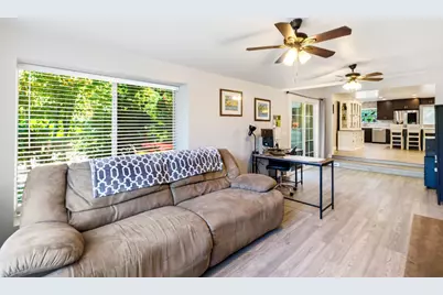 5108 Laurelview Avenue, Carmichael, CA 95608 - Photo 27