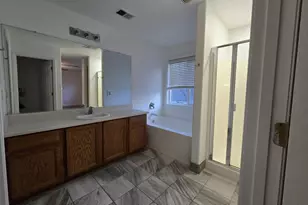2851 W Sedona Ave, Visalia, CA 93291 - Photo 19