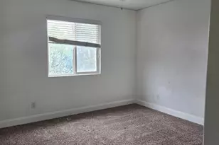 2851 W Sedona Ave, Visalia, CA 93291 - Photo 15