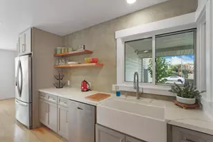 870 Bel Air Ct, Lodi, CA 95240 - Photo 11
