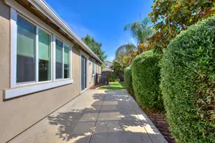 900 Barrington Ave, Newman, CA 95360 - Photo 5
