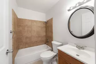 4609 Greenholme Dr, Sacramento, CA 95842 - Photo 3