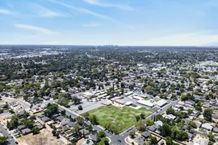 2012 Harris Ave, Sacramento, CA 95838 - Photo 29