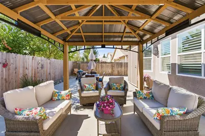1014 Elk Hills Drive, Galt, CA 95632 - Photo 43