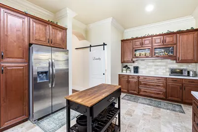 1014 Elk Hills Drive, Galt, CA 95632 - Photo 15