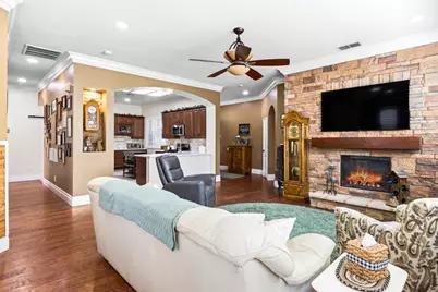 1014 Elk Hills Drive, Galt, CA 95632 - Photo 9