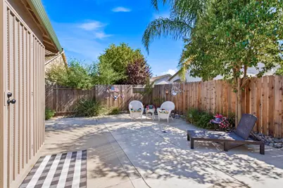 1014 Elk Hills Drive, Galt, CA 95632 - Photo 39