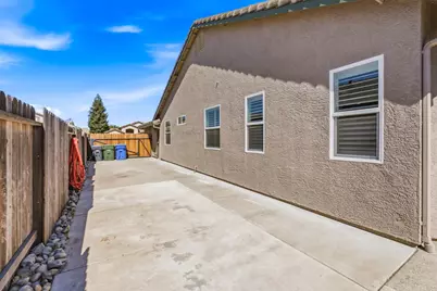 1014 Elk Hills Drive, Galt, CA 95632 - Photo 33