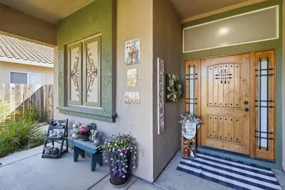 1014 Elk Hills Drive, Galt, CA 95632 - Photo 5