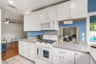 9328 Premier Way, Sacramento, CA 95826 - Photo 23