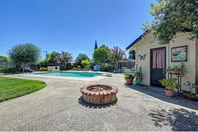 724 Vera Avenue, Ripon, CA 95366 - Photo 41