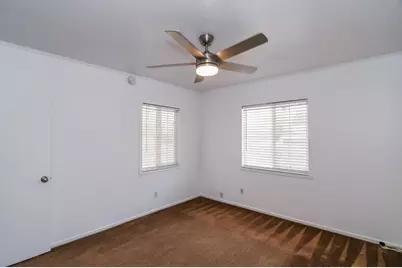 8031 Lorin Avenue, Sacramento, CA 95828 - Photo 35