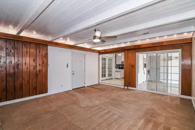 8031 Lorin Avenue, Sacramento, CA 95828 - Photo 29
