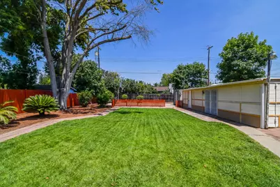 8031 Lorin Avenue, Sacramento, CA 95828 - Photo 43