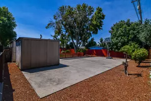 8031 Lorin Ave, Sacramento, CA 95828 - Photo 55