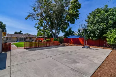 8031 Lorin Avenue, Sacramento, CA 95828 - Photo 51