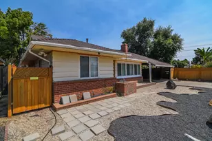 8031 Lorin Ave, Sacramento, CA 95828 - Photo 9