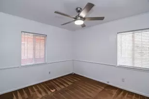 8031 Lorin Ave, Sacramento, CA 95828 - Photo 29