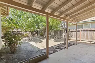 335 Jason St, Manteca, CA 95336 - Photo 25