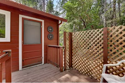 10960 Berggren Lane, Nevada City, CA 95959 - Photo 17