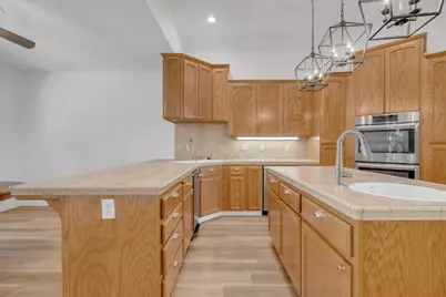 2424 Thaddeous Drive, Escalon, CA 95320 - Photo 15