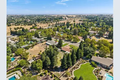 8216 Dressage Way, Sacramento, CA 95829 - Photo 49