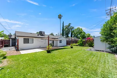 10555 Olson Drive, Rancho Cordova, CA 95670 - Photo 23