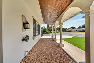 8143 Highwood Way, Orangevale, CA 95662 - Photo 9