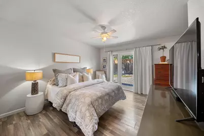 1913 Fox Glen Drive, Hughson, CA 95326 - Photo 23