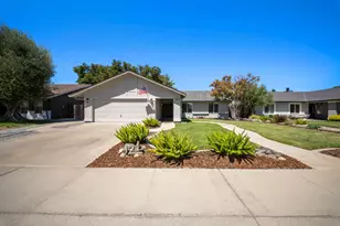 1913 Fox Glen Dr, Hughson, CA 95326 - Photo 1