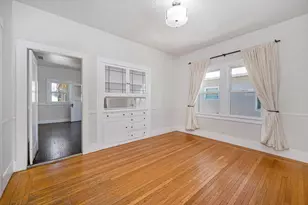 2124 35th St, Sacramento, CA 95817 - Photo 17
