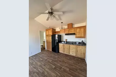 E San Antonio Street #88, San Jose, CA 95116 - Photo 5