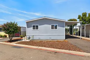 Hazelnut Ln, Sacramento, CA 95828 - Photo 3