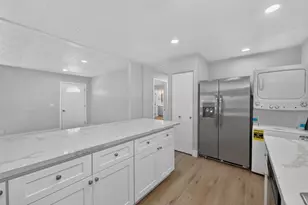 Hazelnut Ln, Sacramento, CA 95828 - Photo 17