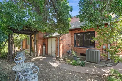 659 W Euclid Avenue, Stockton, CA 95204 - Photo 27