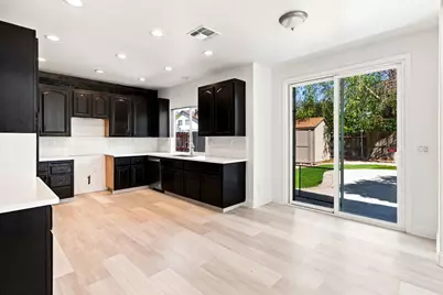 10727 Byington Way, Rancho Cordova, CA 95670 - Photo 11