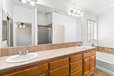 10727 Byington Way, Rancho Cordova, CA 95670 - Photo 27