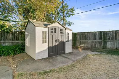 4949 H Parkway, Sacramento, CA 95823 - Photo 33